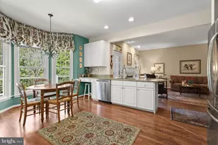 46 Old Granary Ct, Baltimore, MD 21228 - Photo 16