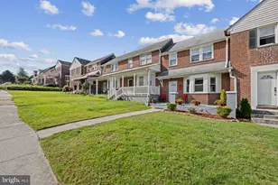 4 Maple Dr, Catonsville, MD 21228 - Photo 2