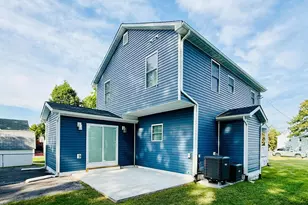 8221 Beach Dr, Baltimore, MD 21222 - Photo 8