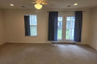 8109 Secluded Ln, Dundalk, MD 21222 - Photo 10