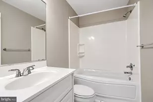 4 Choate Ct, Towson, MD 21204 - Photo 50