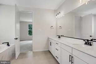 5711 Charlies Wy, White Marsh, MD 21162 - Photo 38