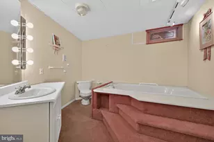 7920 Main Falls Cir, Baltimore, MD 21228 - Photo 42