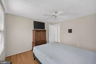 7920 Main Falls Cir, Baltimore, MD 21228 - Photo 24