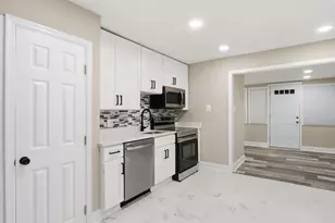 8 Control Ct, Middle River, MD 21220 - Photo 8