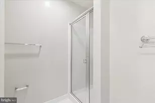 4550 Chaucer Way, Owings Mills, MD 21117 - Photo 34