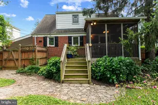 120 Hawthorne Ave, Pikesville, MD 21208 - Photo 2