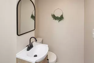 571 Woodbine Ave, Baltimore, MD 21204 - Photo 26