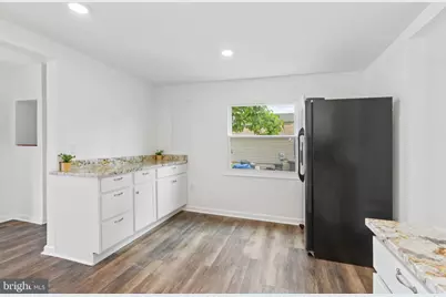 7312 Geise Avenue, Sparrows Point, MD 21219 - Photo 10
