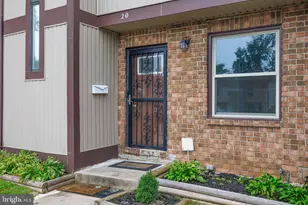 20 Helmsman Ct, Baltimore, MD 21221 - Photo 2