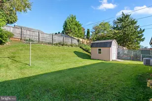 2415 Alma Rd, Baltimore, MD 21227 - Photo 24