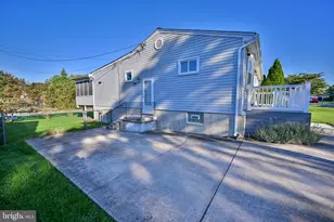 8020 Harris Ave, Baltimore, MD 21234 - Photo 4
