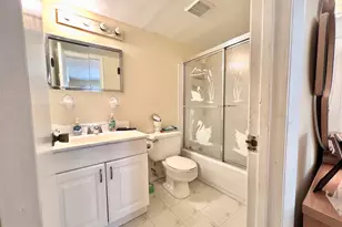 9 Suntop Ct, Baltimore, MD 21209 - Photo 16