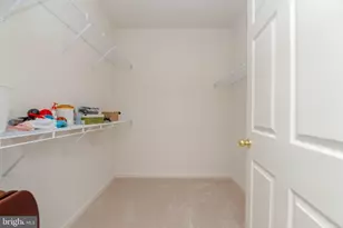 1929 Kathryns Ct, Baltimore, MD 21221 - Photo 16