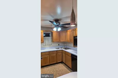 3919 N Point Boulevard, Baltimore, MD 21222 - Photo 8