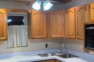 3919 North Point Blvd, Baltimore, MD 21222 - Photo 8