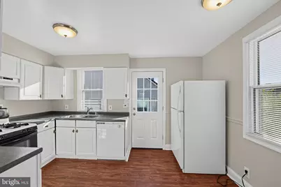 8144 Bullneck Road, Baltimore, MD 21222 - Photo 12