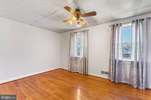 8318 Hillendale Rd, Baltimore, MD 21234 - Photo 16