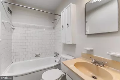 8318 Hillendale Road, Baltimore, MD 21234 - Photo 18