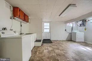 3 Wilfred Ct, Towson, MD 21204 - Photo 28