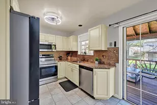 2 Harrod Ct, Reisterstown, MD 21136 - Photo 12