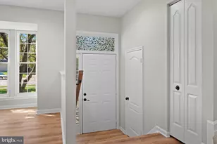 16 Knights Ct, Reisterstown, MD 21136 - Photo 2