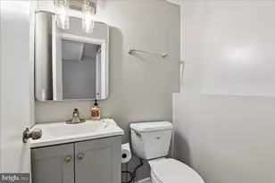 6739 Fox Meadow Rd, Gwynn Oak, MD 21207 - Photo 20