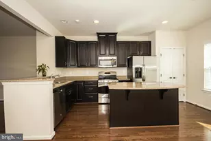 9437 Paragon Ct, Owings Mills, MD 21117 - Photo 4
