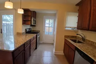 5 Broadship Rd, Dundalk, MD 21222 - Photo 2