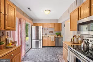 15 Maxa Ct, Baltimore, MD 21220 - Photo 18
