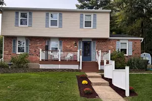 4 Trembly Ct, Catonsville, MD 21228 - Photo 1