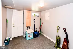 7042 Bank St, Baltimore, MD 21224 - Photo 10