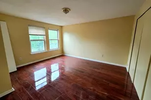 9 Van Ct, Baltimore, MD 21206 - Photo 4