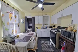 8 Clipper Rd, Baltimore, MD 21221 - Photo 14