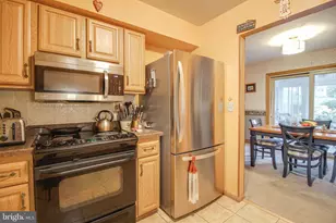226 Oglethorpe Rd, Baltimore, MD 21228 - Photo 8