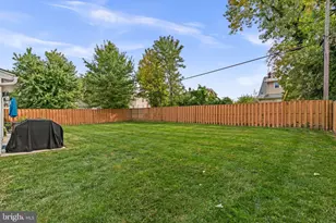 211 Hazel Ave, Baltimore, MD 21227 - Photo 42