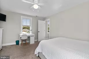211 Hazel Ave, Baltimore, MD 21227 - Photo 34