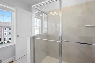 5005 Silver Oak Dr, Rosedale, MD 21237 - Photo 20