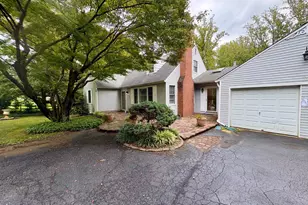1433 Providence Rd, Towson, MD 21286 - Photo 1