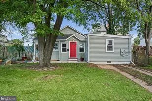 18 4th Ave, Baltimore, MD 21227 - Photo 1