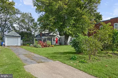 18 4th Avenue, Baltimore, MD 21227 - Photo 32