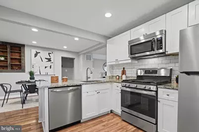 18 4th Avenue, Baltimore, MD 21227 - Photo 14
