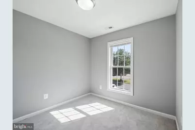 656 Villager Circle, Baltimore, MD 21222 - Photo 16