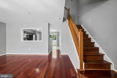 656 Villager Circle, Baltimore, MD 21222 - Photo 4