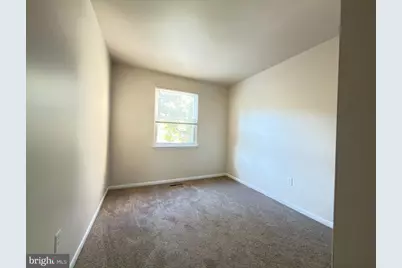 9322 Fitzharding Lane, Owings Mills, MD 21117 - Photo 12