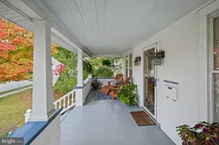 5 Forest Dr, Catonsville, MD 21228 - Photo 14