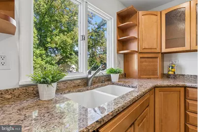 2728 Maple Avenue, Baltimore, MD 21234 - Photo 10