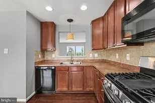 9864 Decatur Rd, Middle River, MD 21220 - Photo 14