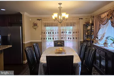 2107 N Rolling Rd, Windsor Mill, MD 21244 - Photo 10