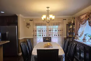 2107 N Rolling Rd, Windsor Mill, MD 21244 - Photo 10